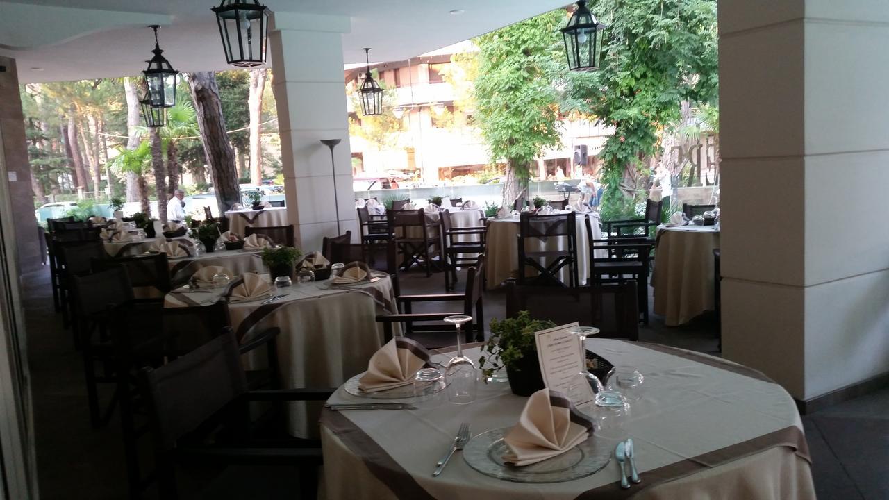 Hotel Belvedere Milano Marittima Esterno foto