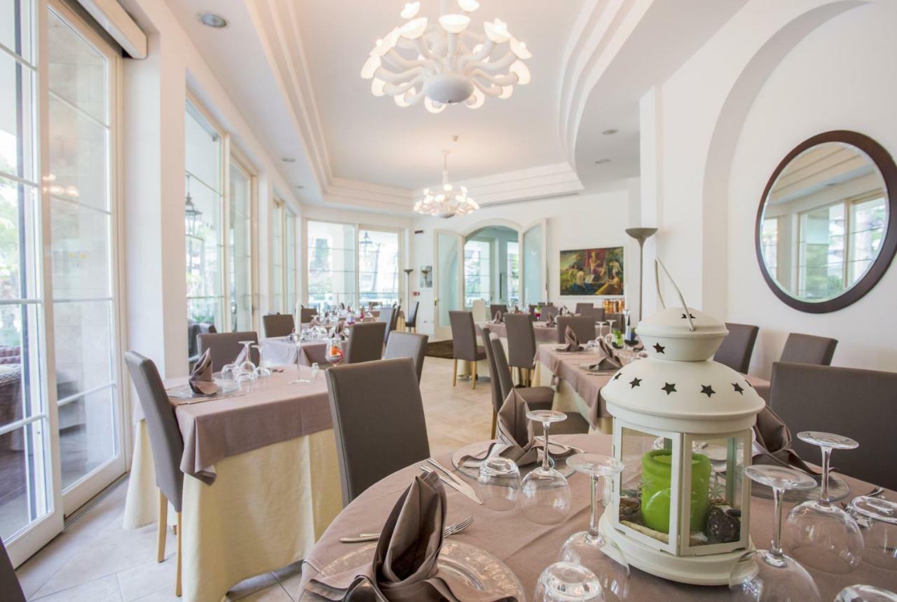 Hotel Belvedere Milano Marittima Esterno foto