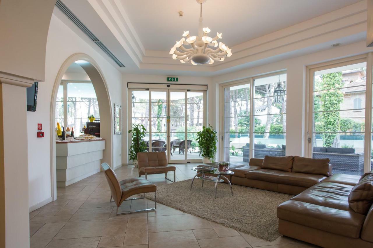 Hotel Belvedere Milano Marittima Esterno foto